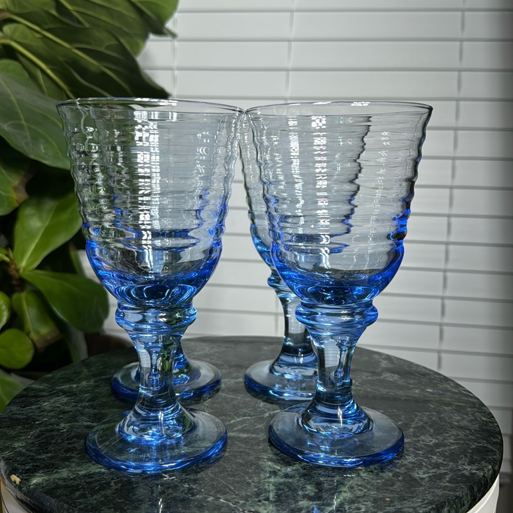 Set of 4 Vintage Sirrus Blue Water Goblets By Libbey Heavy Glasses - Picture 3 of 8